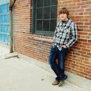 Meet your Posher, Devin